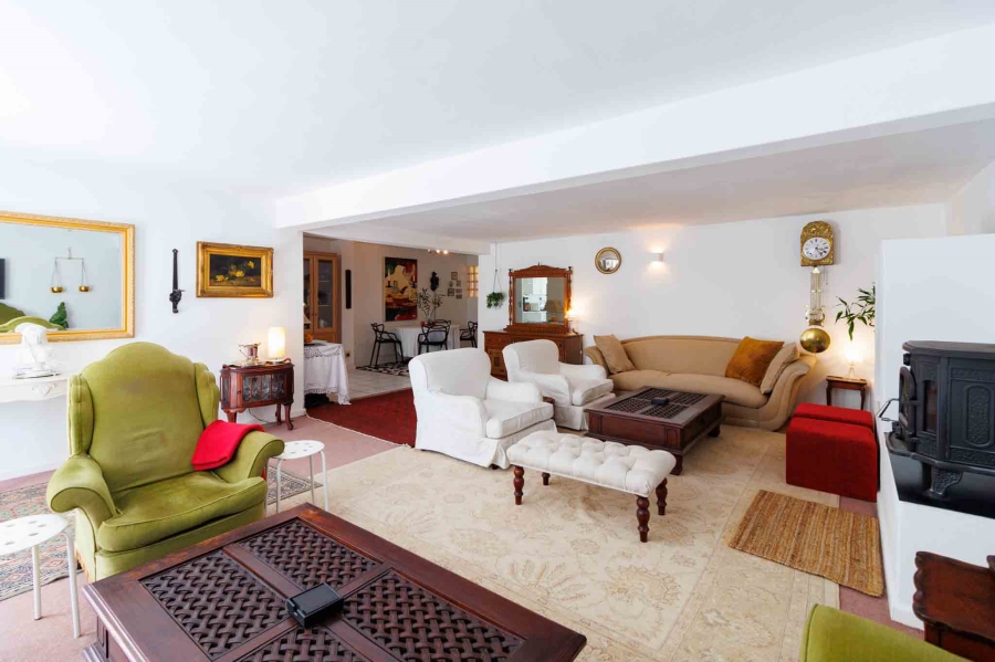 To Let 2 Bedroom Property for Rent in Tamboerskloof Western Cape